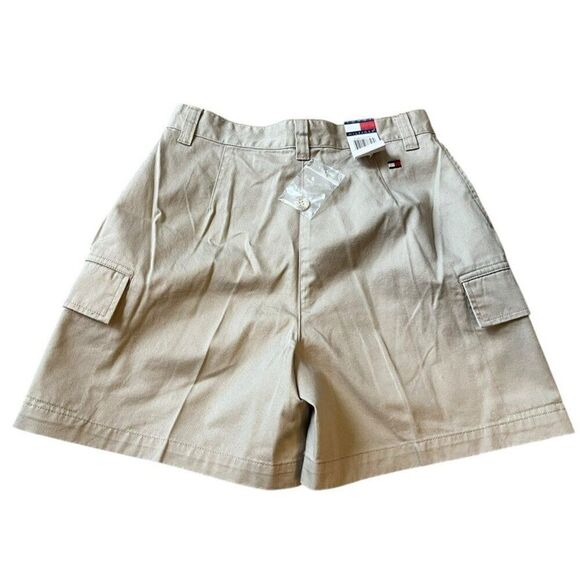 TOMMY HILFILGER Womens Size 4 Khaki Cotton Cargo Chino Shorts NWT MSRP $42 - Picture 2 of 4